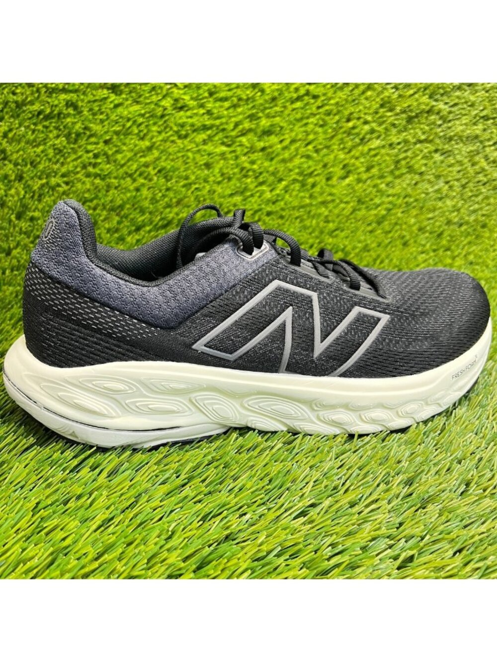 New Balance Fresh Foam X 860v14 Womens Size 10D Black Running Shoes Sneakers